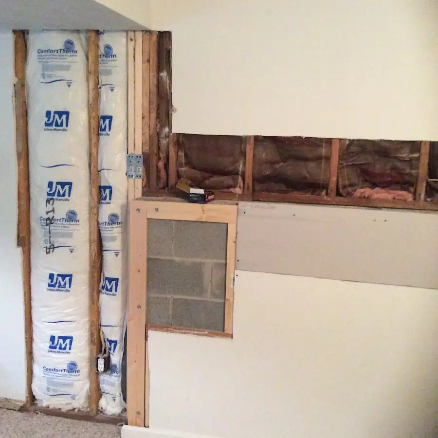 Wall insulation replacement during Structural Drying in Summit Park